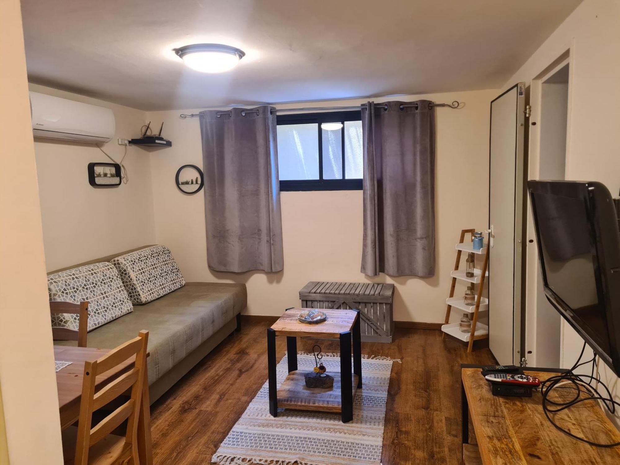 בין הר למעיין Apartment Kfar Tavor Exterior photo